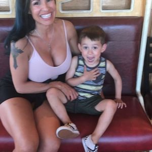 Meet your Posher, Melissa